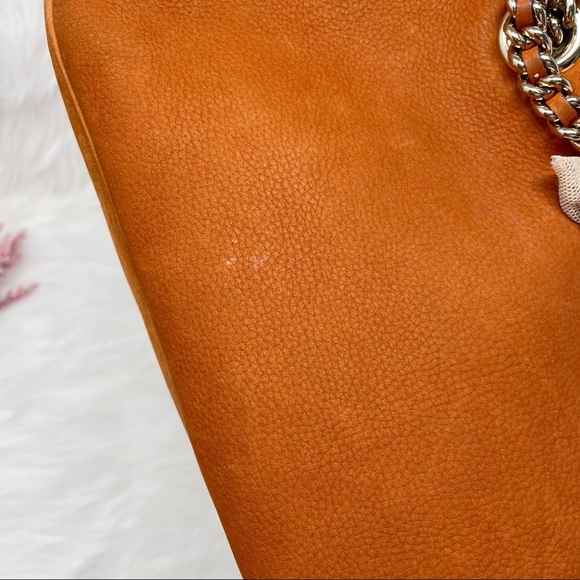 Gucci Nubuck Soho Chain Shoulder Bag - Picture 13 of 15